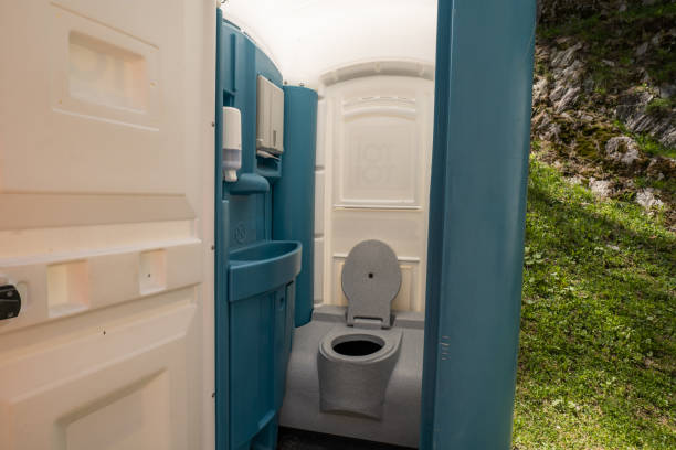 Best Sanitation services for porta potties  in Ttapoisett Center, MA