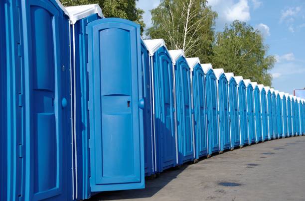 Porta potty rental for outdoor events in Mattapoisett Center, MA